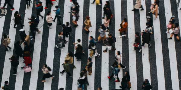 La caminabilidad: el factor urbano que está redefiniendo el valor de las ciudades img mini